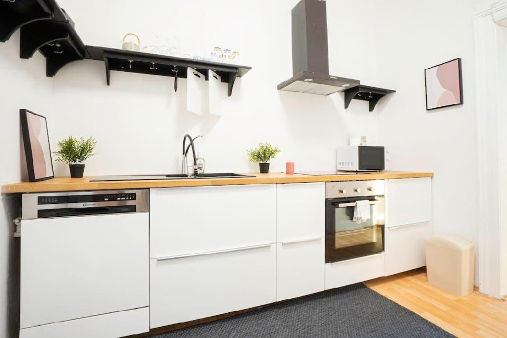 Cozy Flat - 10Min To City Center ! ウィーン エクステリア 写真
