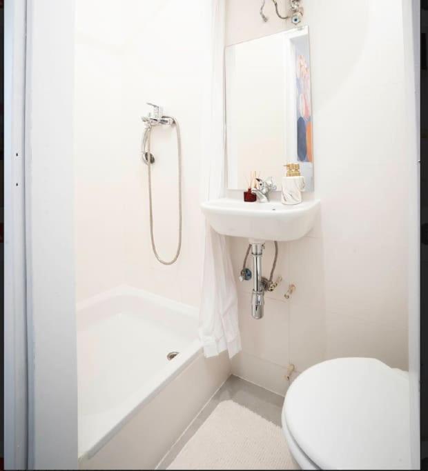 Cozy Flat - 10Min To City Center ! ウィーン エクステリア 写真